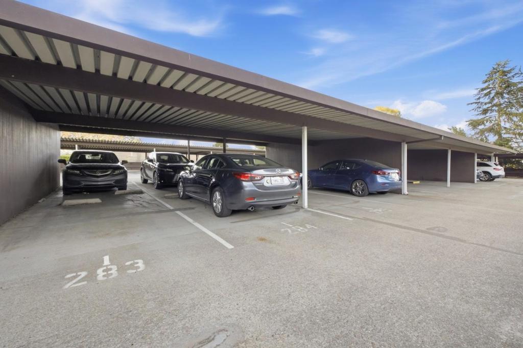 ML82062542 Property Photo 36