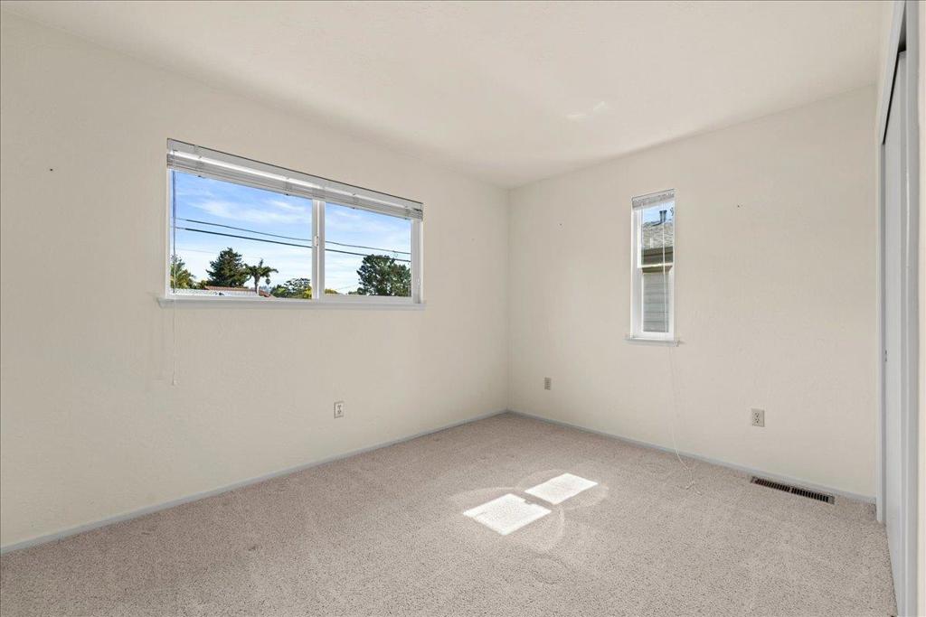 526 Middlefield Drive Property Photo 37