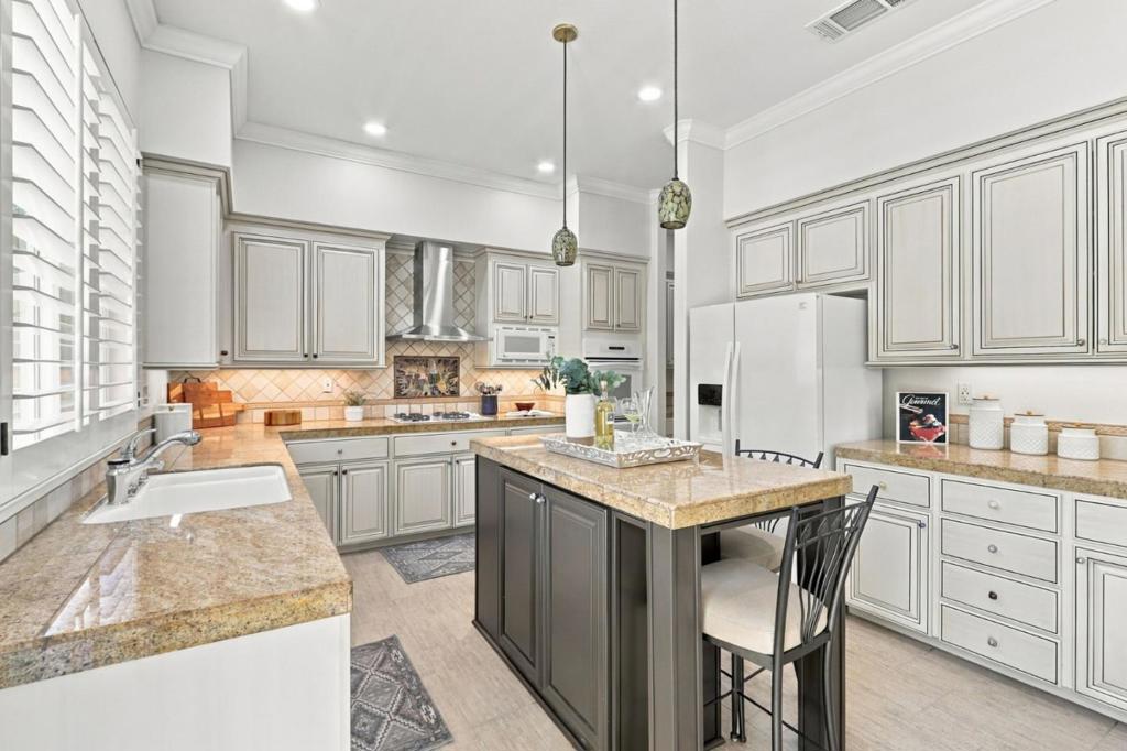 8731 Mccarty Ranch Drive Property Photo 13