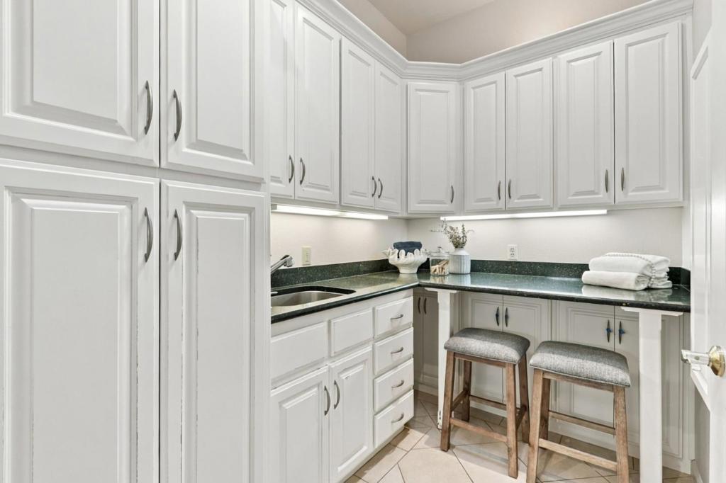 8731 Mccarty Ranch Drive Property Photo 36
