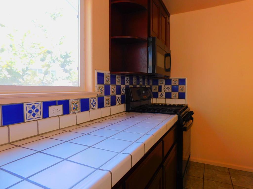 147 Willowcreek Street Property Photo 7