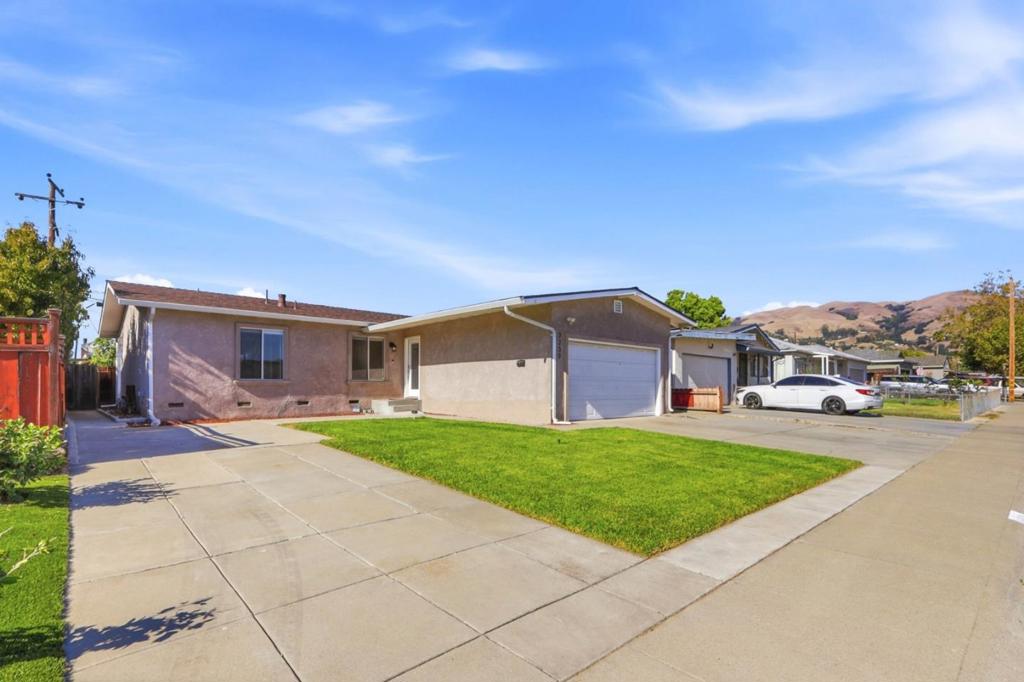 3339 San Marino Avenue Property Photo 2