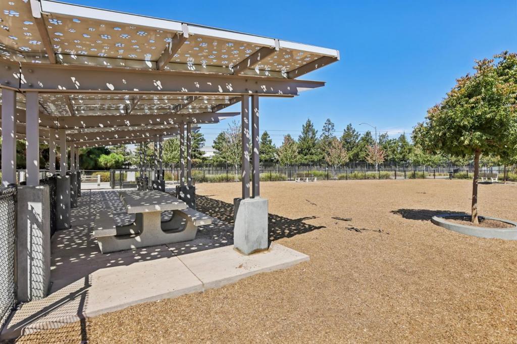 3312 Pyramid Way Property Photo 80