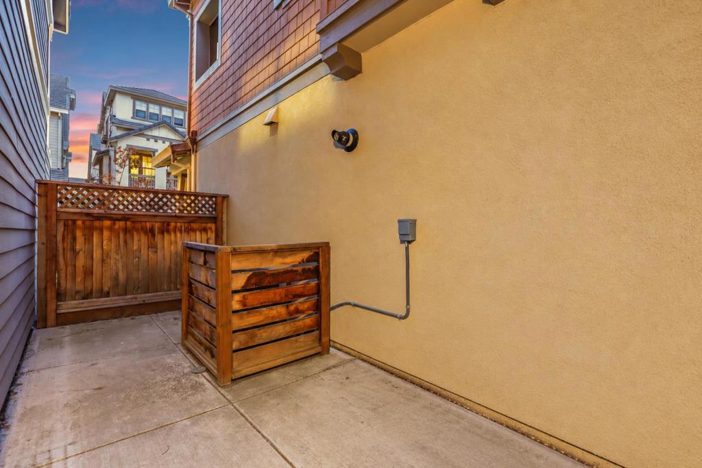 3312 Pyramid Way Property Photo 101