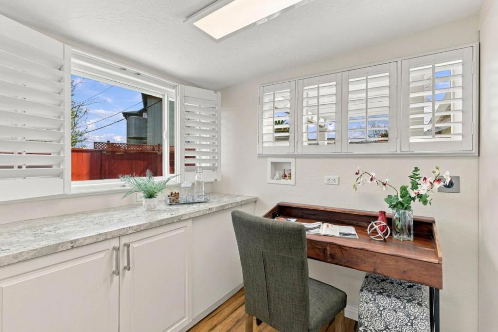 202 Hiller Street Property Photo 15
