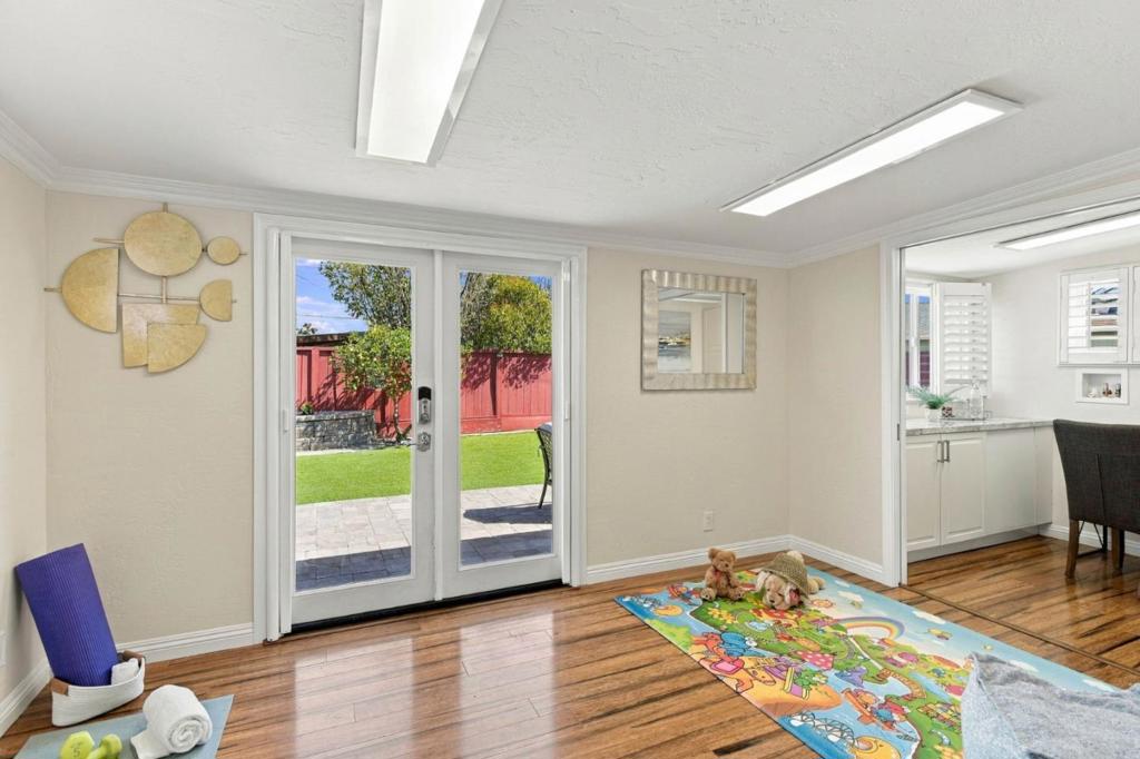 202 Hiller Street Property Photo 17