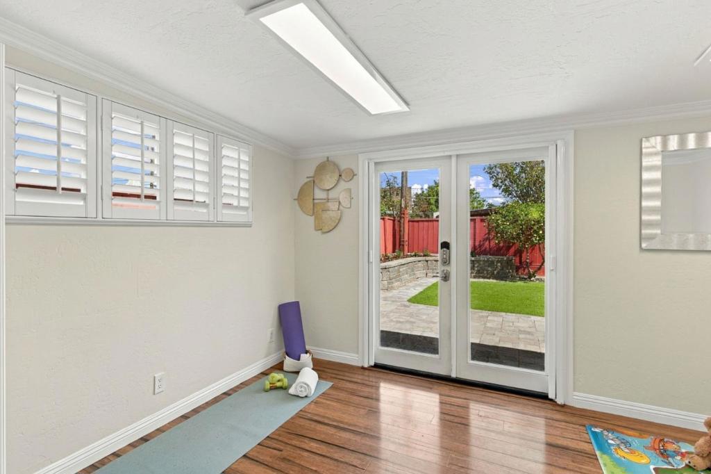 202 Hiller Street Property Photo 18