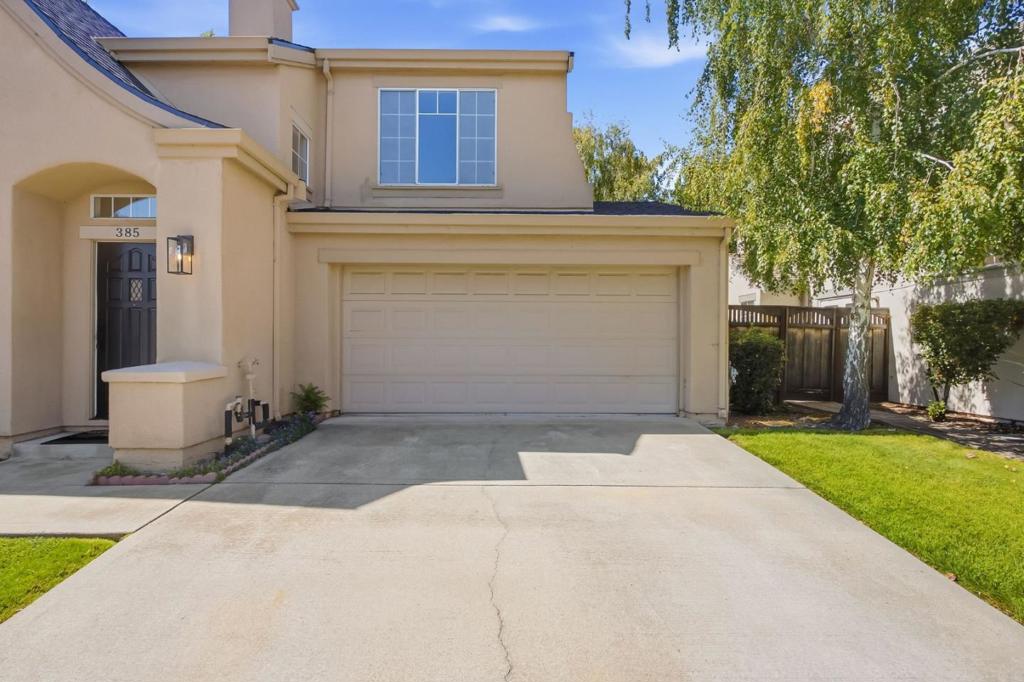 385 Pismo Terrace Property Photo 3