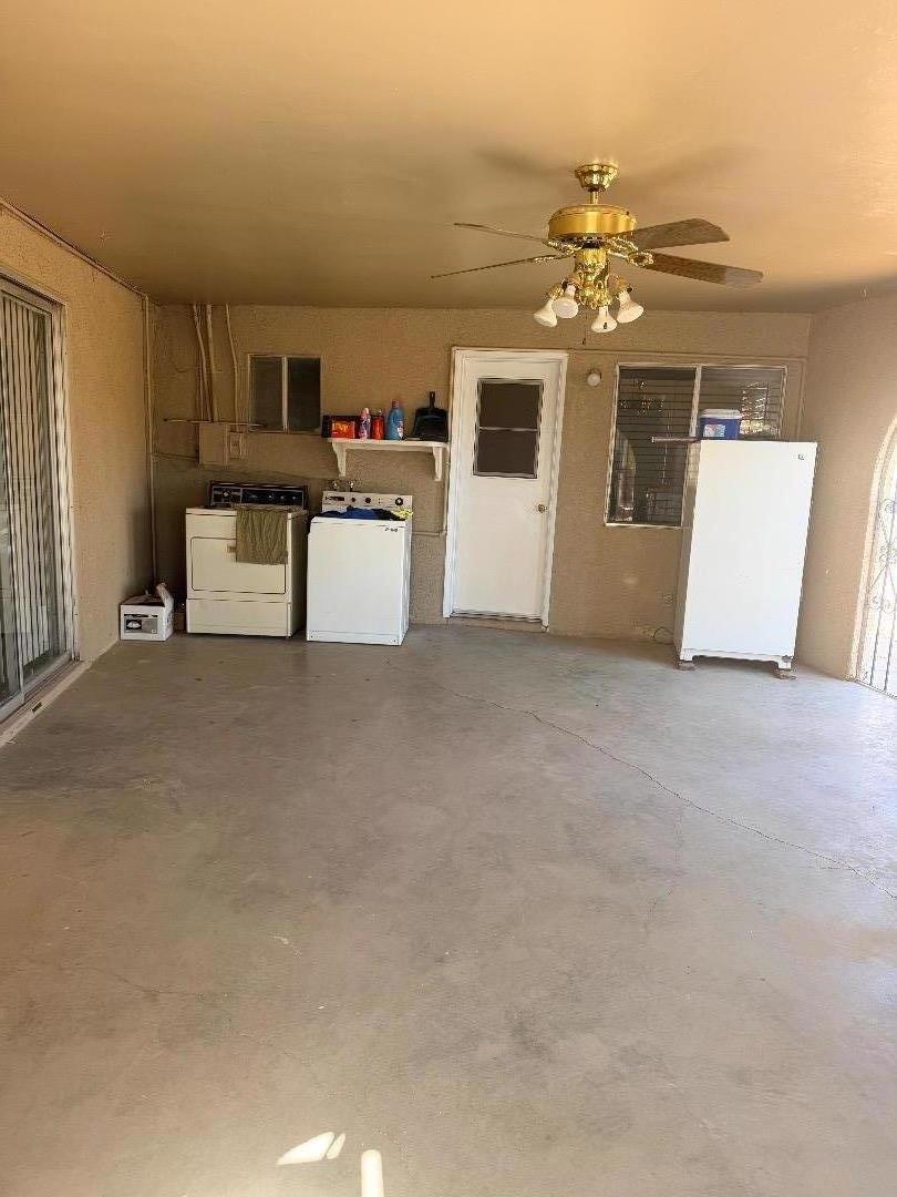309 Magnolia Property Photo 8