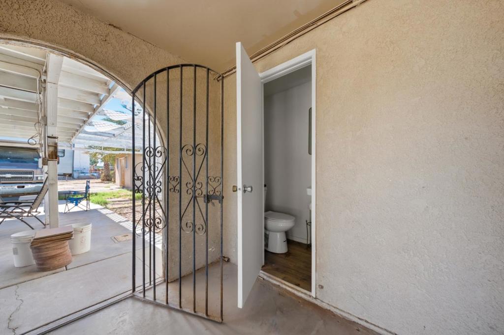 309 Magnolia Property Photo 18