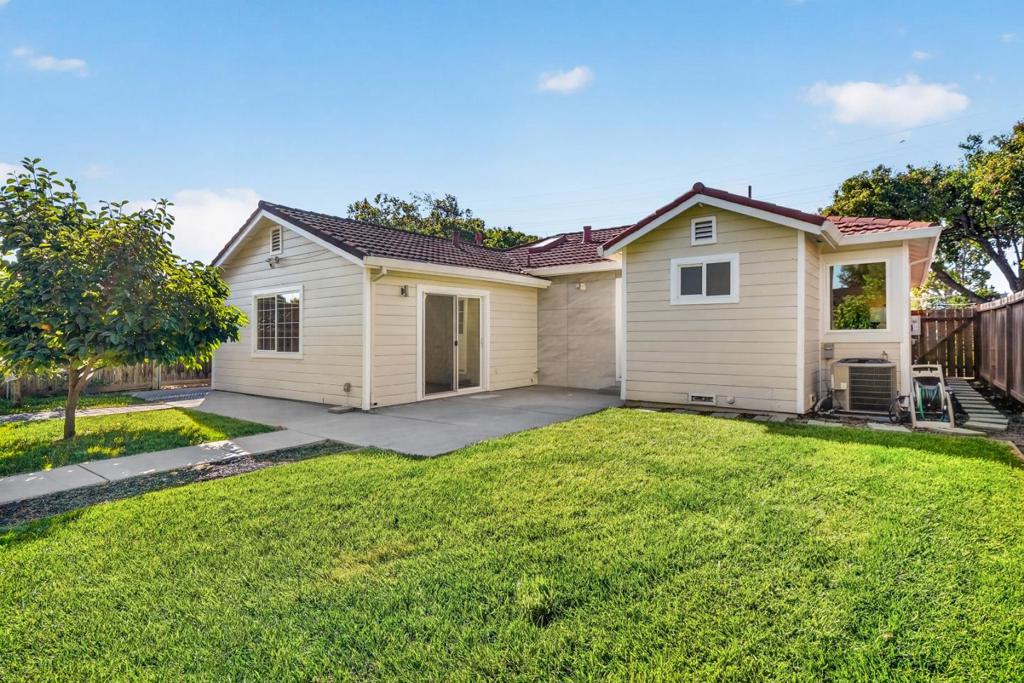 586 Borregas Avenue Property Photo 30