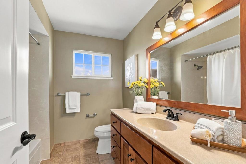 7075 Brooktree Way Property Photo 38