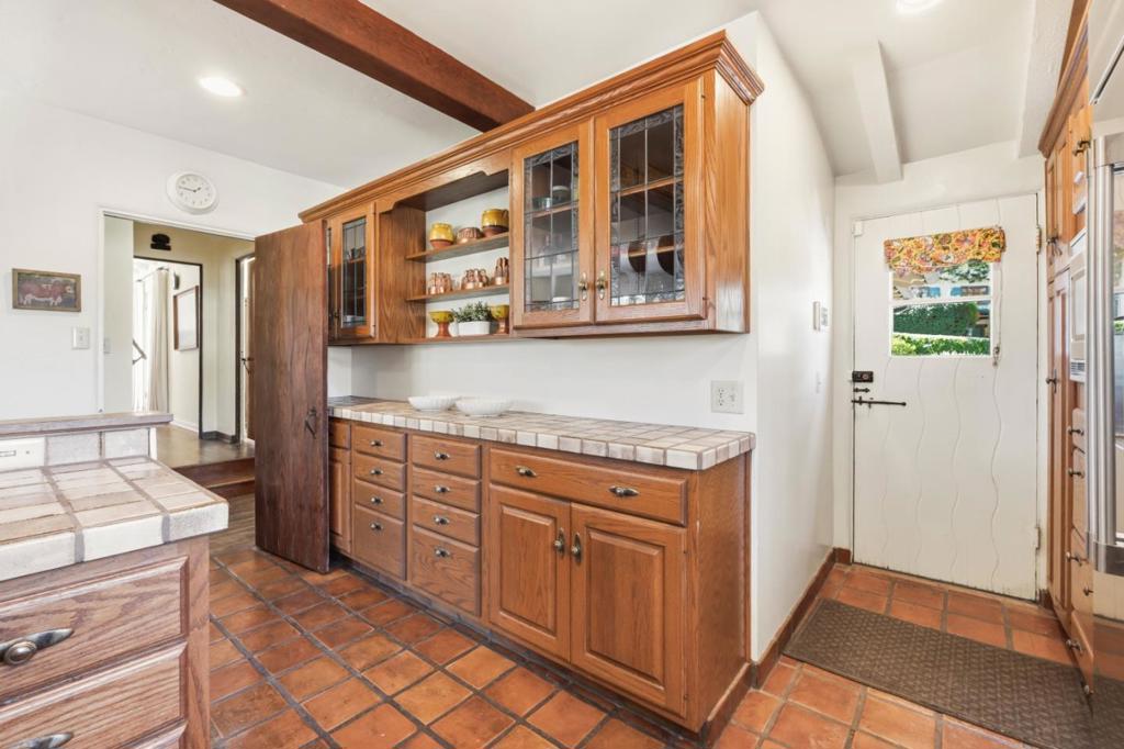 24613 Upper Trail Property Photo 33