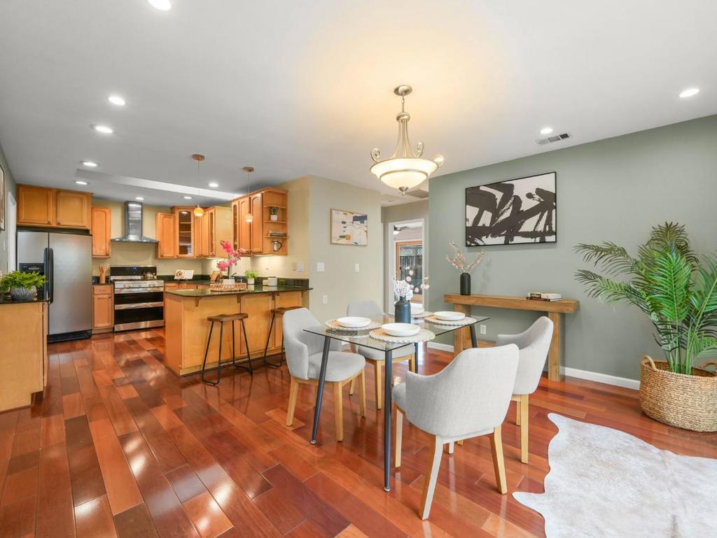 2104 Meadow View Place Property Photo 16