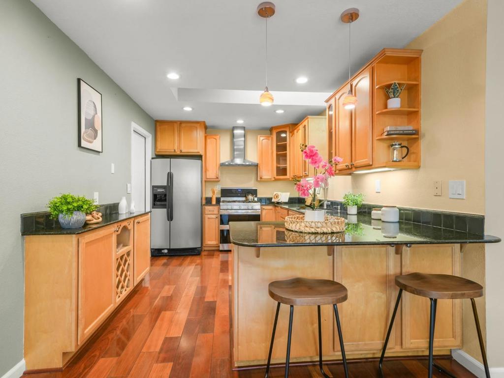 2104 Meadow View Place Property Photo 17