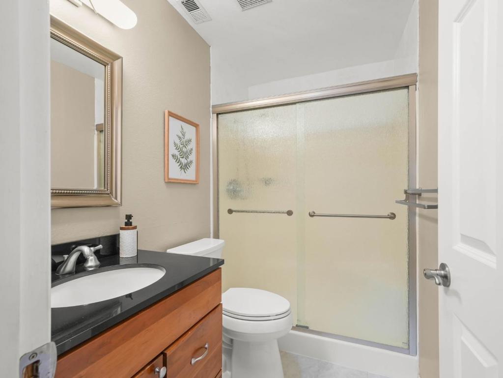 2104 Meadow View Place Property Photo 24