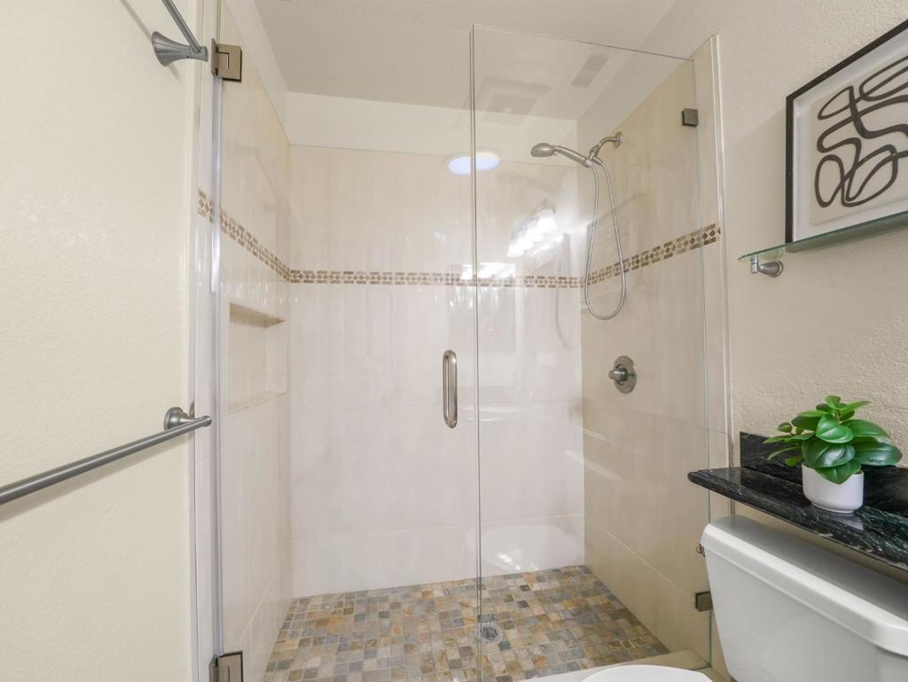 2104 Meadow View Place Property Photo 27