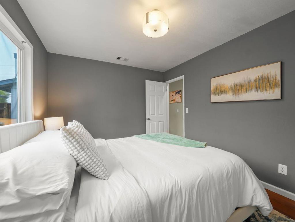 2104 Meadow View Place Property Photo 29