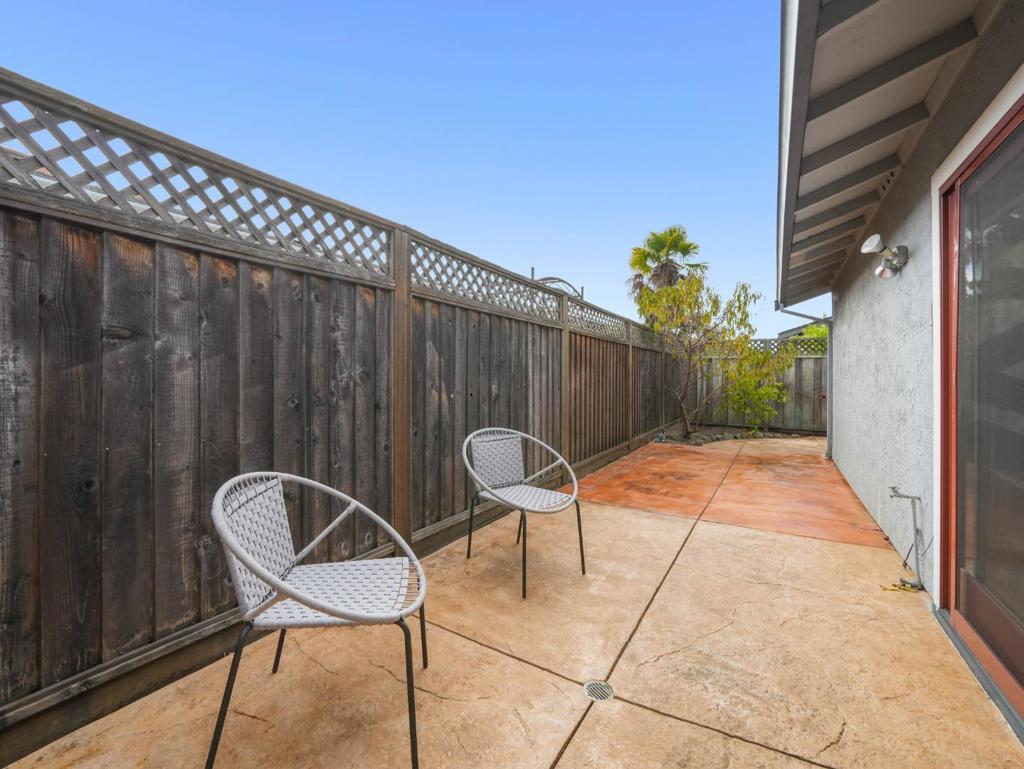 2104 Meadow View Place Property Photo 31