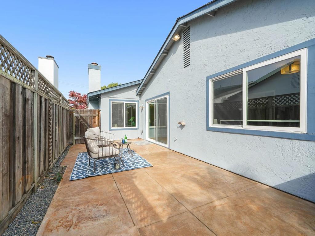 2104 Meadow View Place Property Photo 35