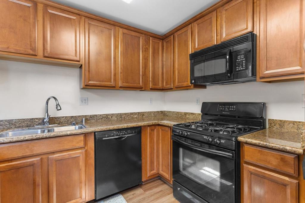 843 Larch Avenue Property Photo 20