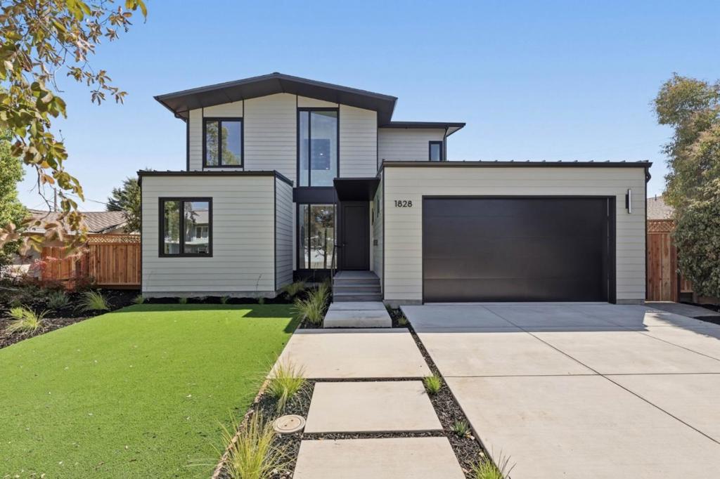 1828 Nestorita Way Property Photo 3