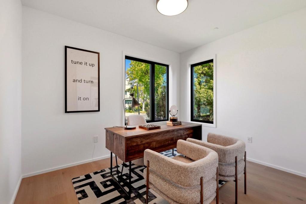 1828 Nestorita Way Property Photo 33