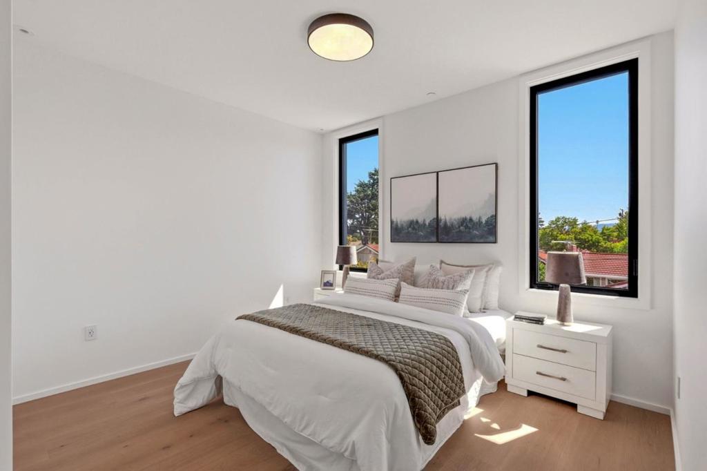 1828 Nestorita Way Property Photo 37