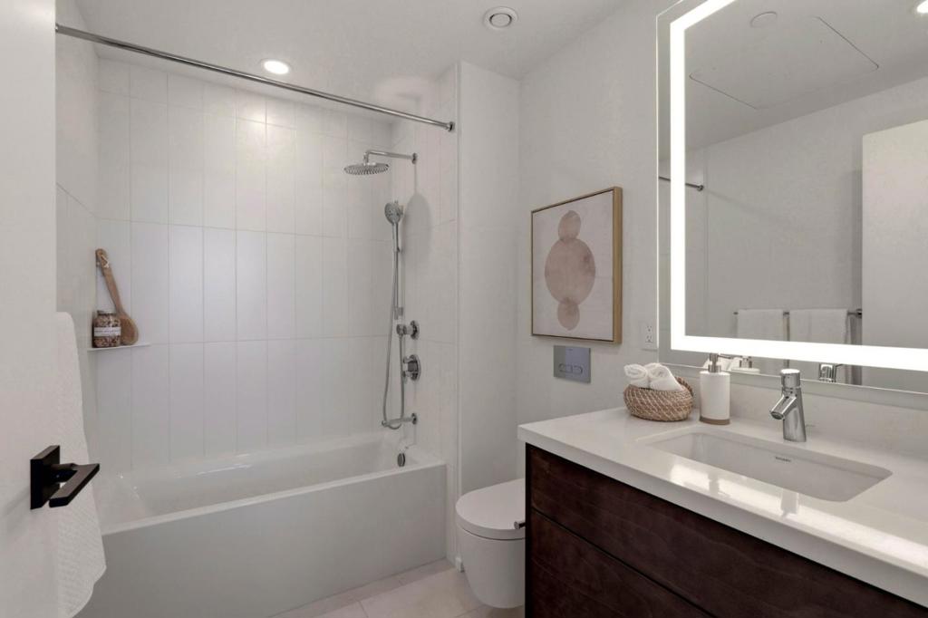1828 Nestorita Way Property Photo 38