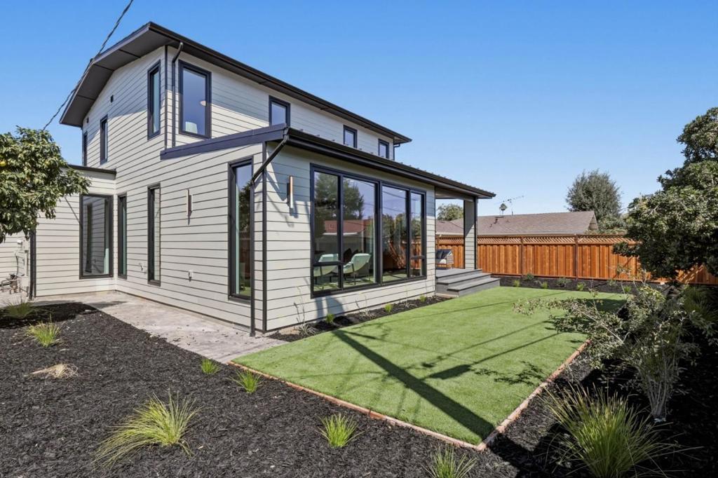 1828 Nestorita Way Property Photo 49