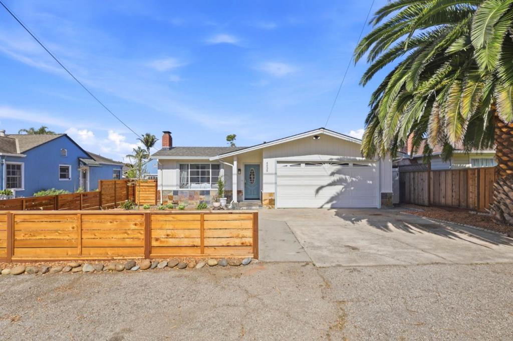 4535 Portola Drive Property Photo 2