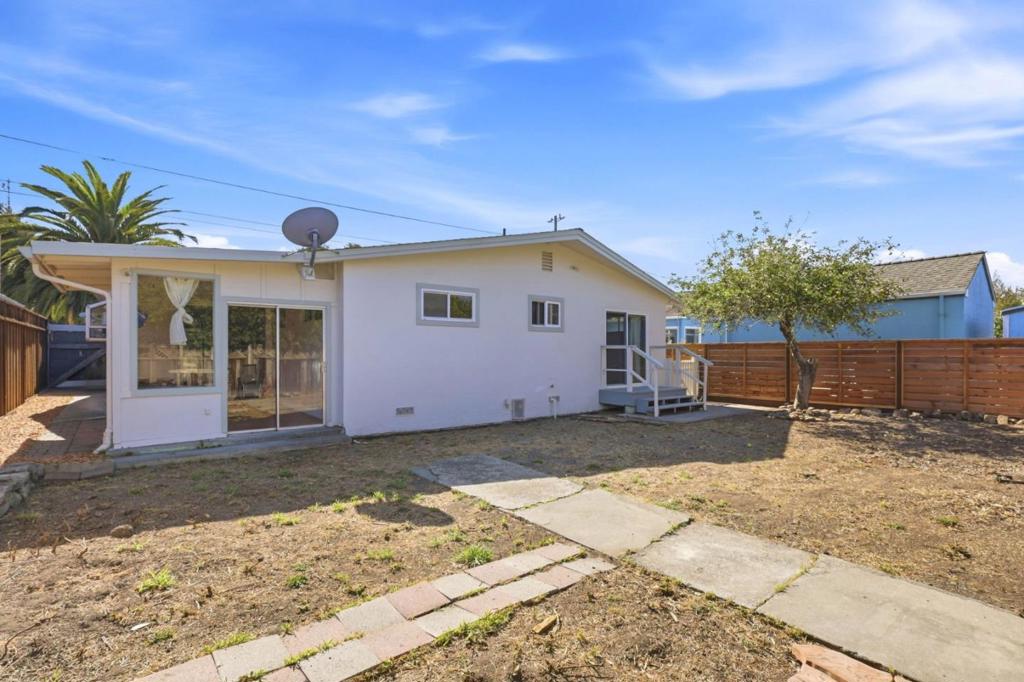 4535 Portola Drive Property Photo 29