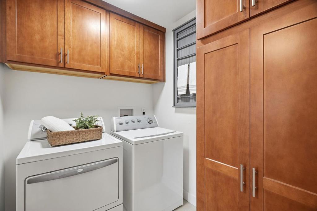 1141 Virginia Avenue Property Photo 15