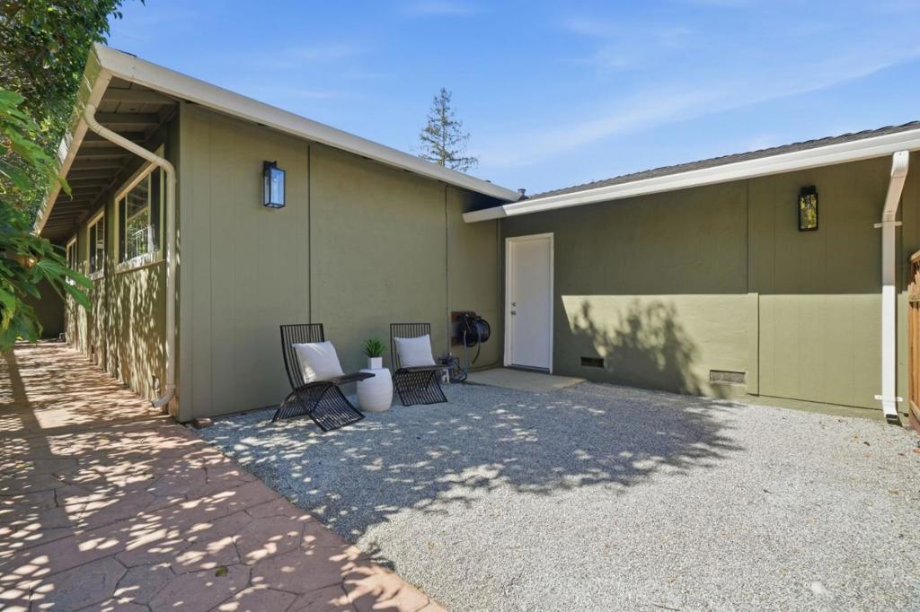 1141 Virginia Avenue Property Photo 19