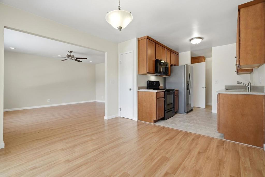 1141 Virginia Avenue Property Photo 21