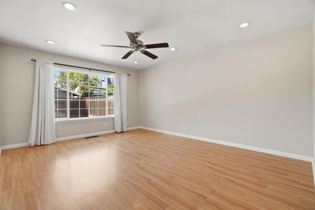1141 Virginia Avenue Property Photo 24