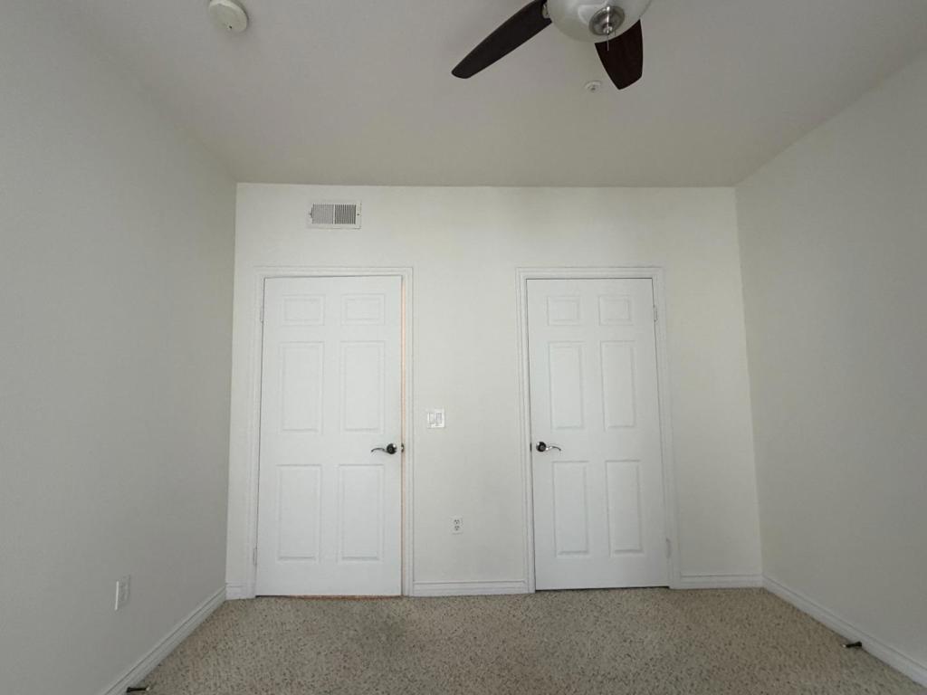 9263 Regents Road B301 Property Photo 19