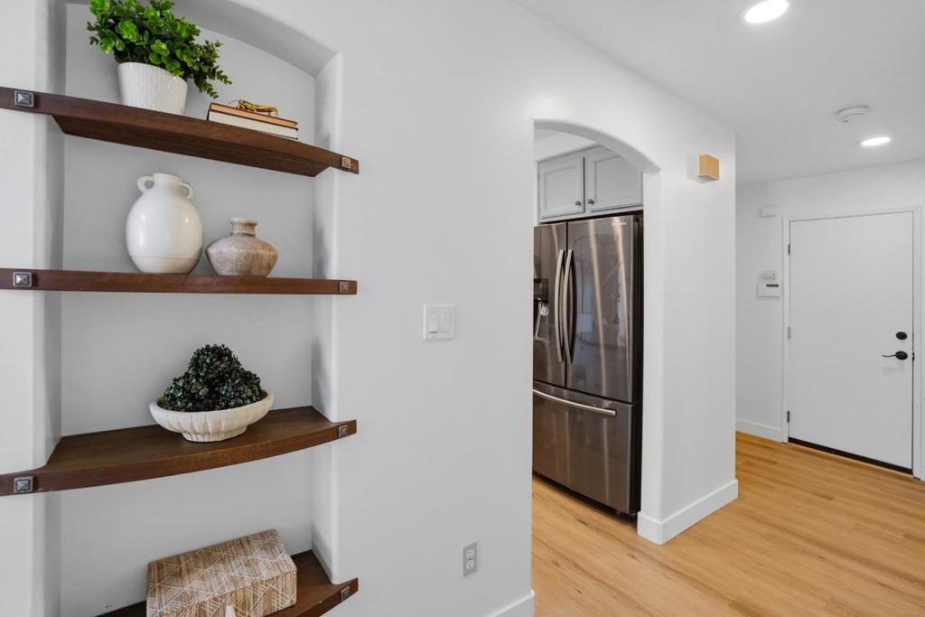 37 Winding Way Property Photo 11