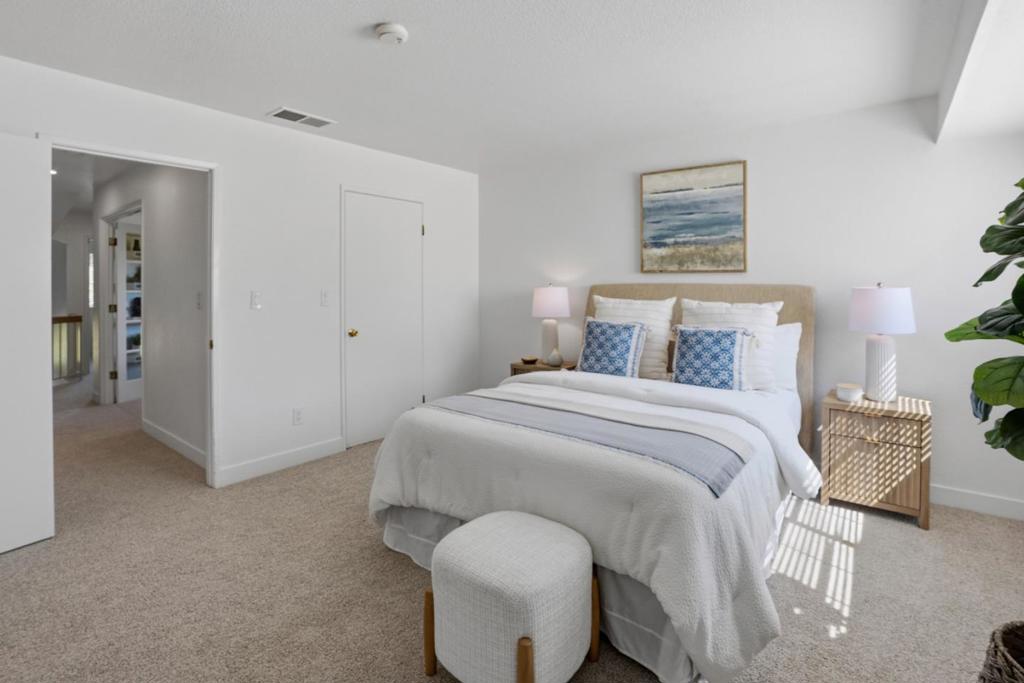 37 Winding Way Property Photo 20