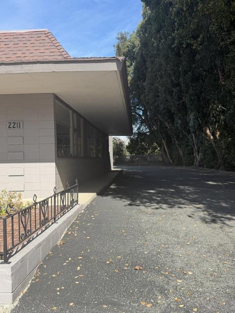 2211 Park Boulevard Property Photo