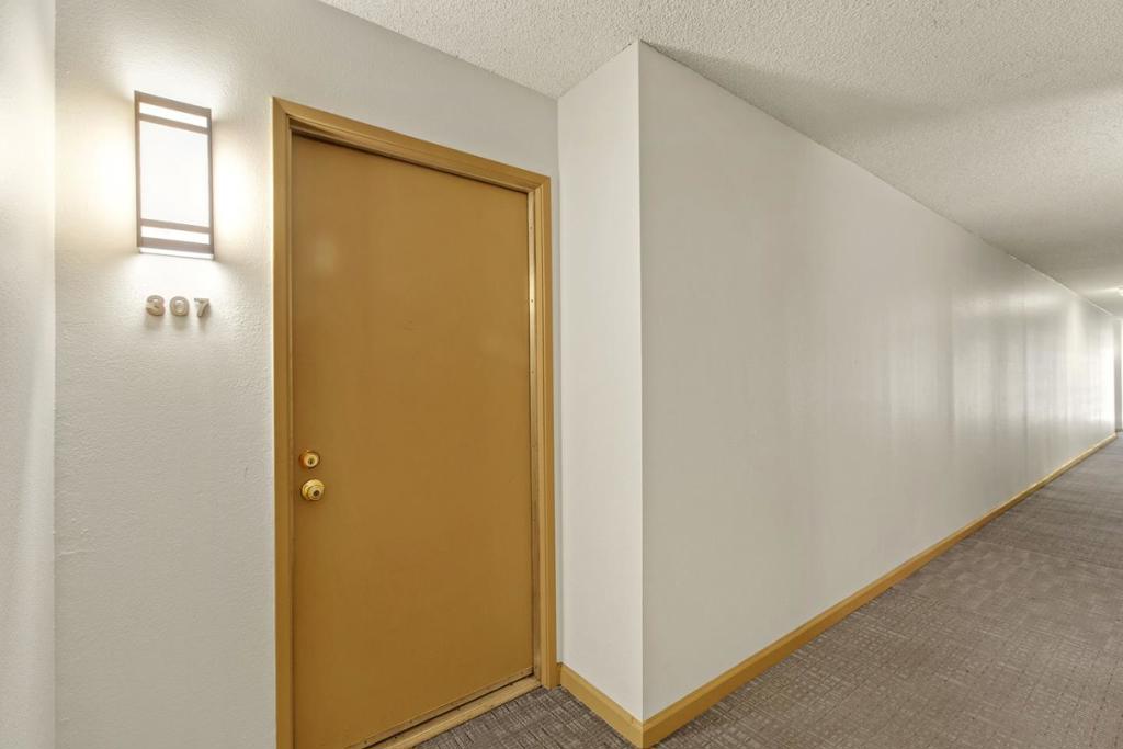 1171 Compass Lane 307 Property Photo 27