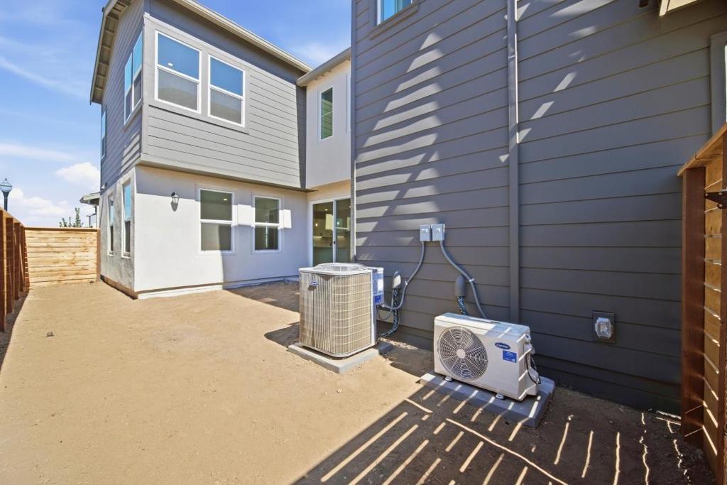 1223 Diego Lane Property Photo 6