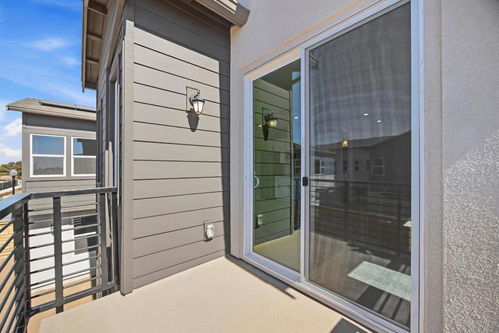 1223 Diego Lane Property Photo 11