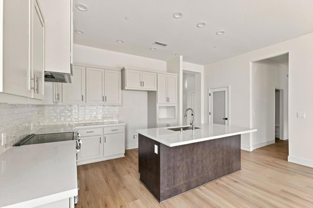 604 Fulton Way Property Photo 15