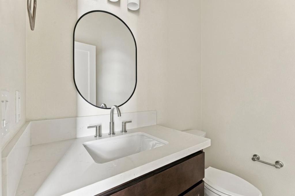 604 Fulton Way Property Photo 39