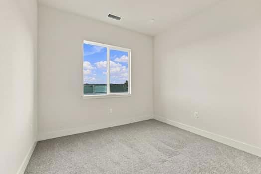 594 Fulton Way Property Photo 21