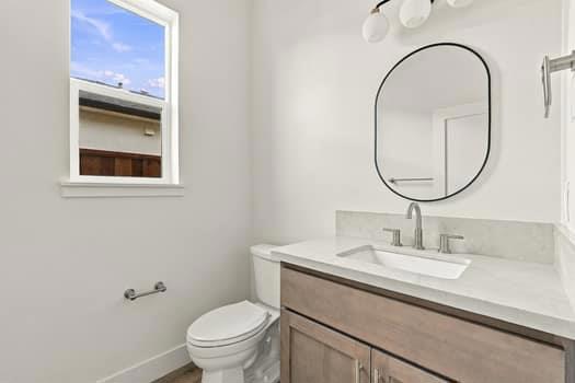 594 Fulton Way Property Photo 29