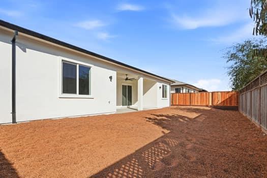 594 Fulton Way Property Photo 40