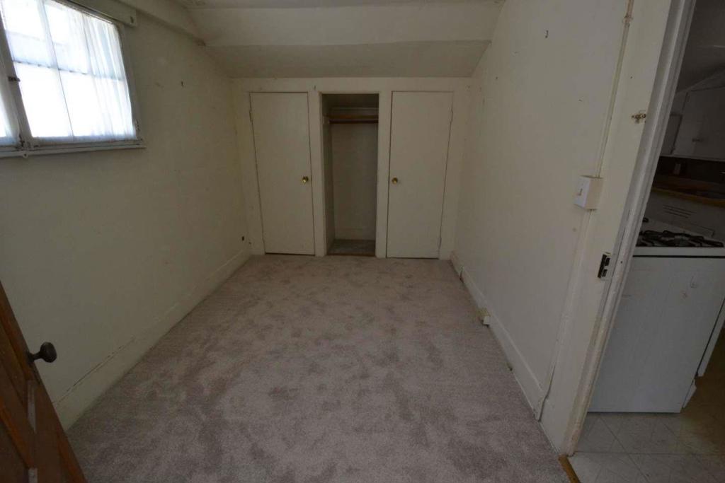 383 Clay Street Property Photo 5