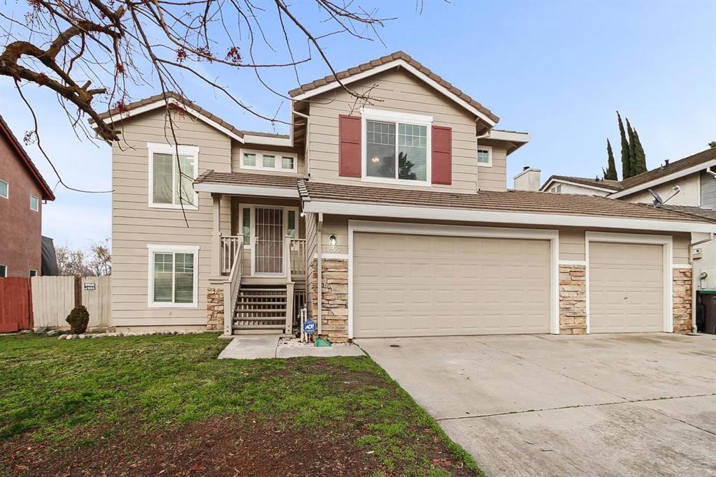 1627 Decarli Street Property Photo 1